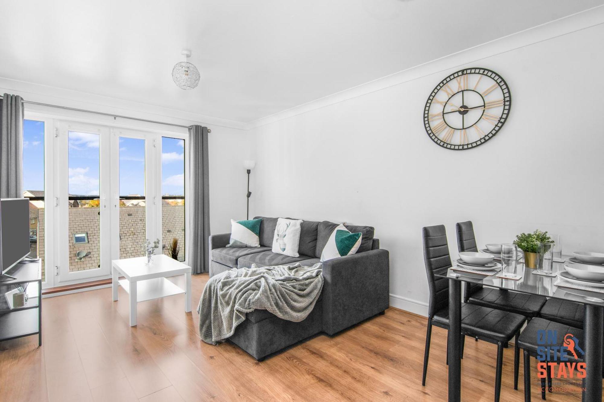 Onsitestays - Cosy 2-Bedroom Apartment With Free Parking, Wi-Fi & London Links Northfleet Kültér fotó