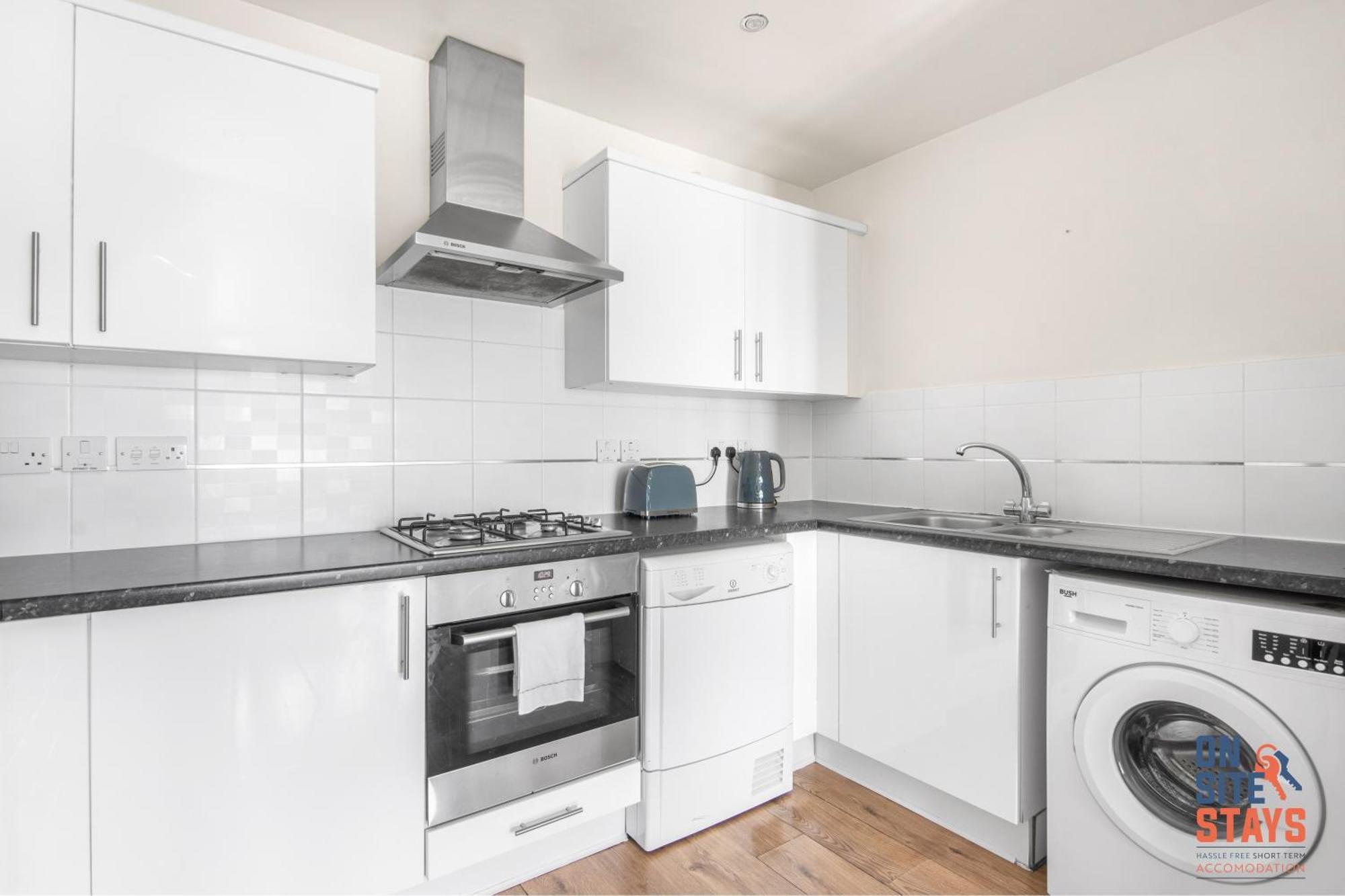 Onsitestays - Cosy 2-Bedroom Apartment With Free Parking, Wi-Fi & London Links Northfleet Kültér fotó